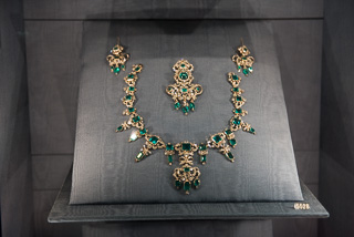 Beautiful Emerald Necklace