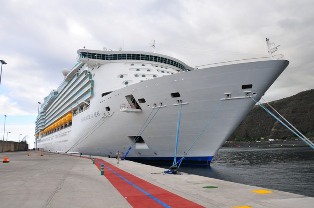 Navigator of the Seas in La Palma