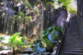 Gueen's Staircase - Nassau